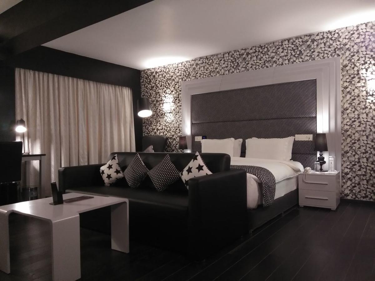 Hotel Oxina Lygon Tiruchirappalli Екстер'єр фото