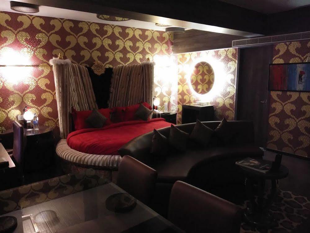 Hotel Oxina Lygon Tiruchirappalli Екстер'єр фото